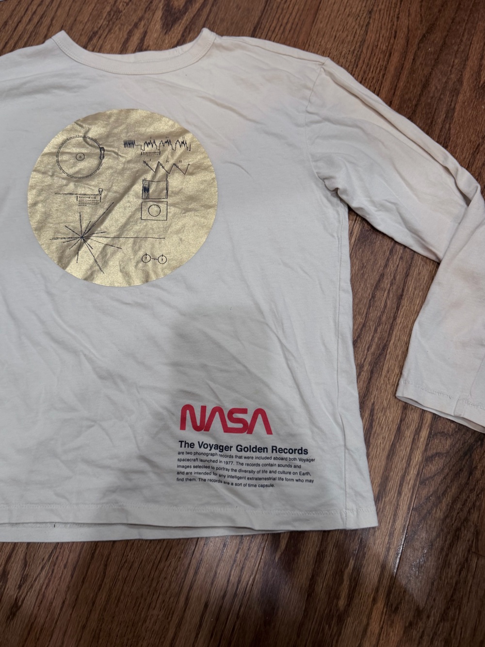 Boys M NASA long sleeve shirt